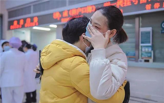 “回來就結婚！”瀘州醫護人員再再再出征武漢