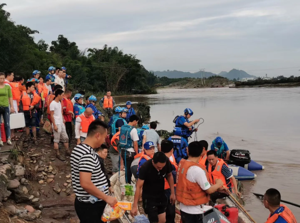 公益善舉倡議：愛心力量助力犍為縣共渡難關(guān)