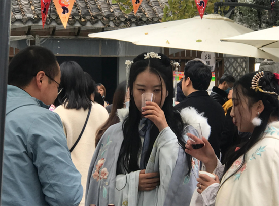 第12屆成都國際葡萄酒節暨首屆成都果酒嘉年華在成都開幕